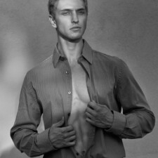 Austin Brook Modeling B&W